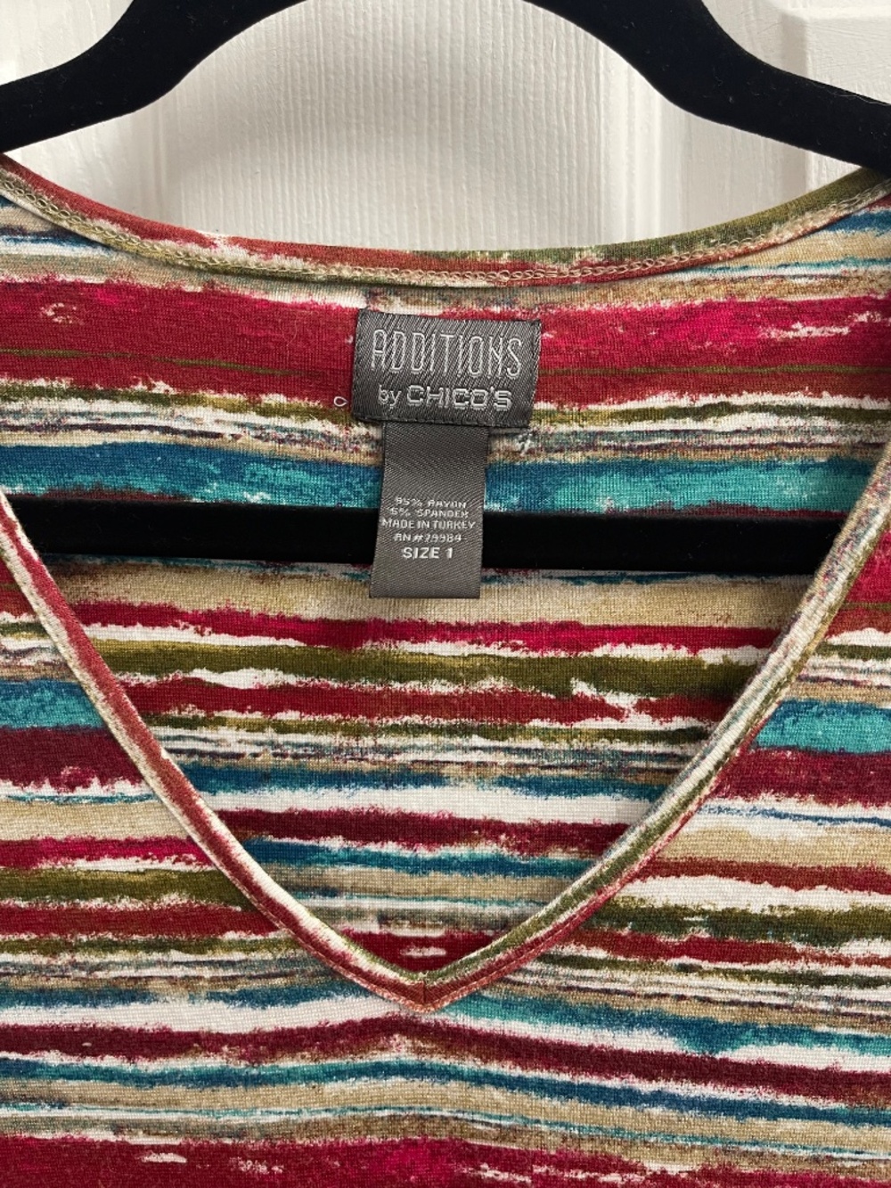 CHICOS Additions Line Top - Picture 2 of 4
